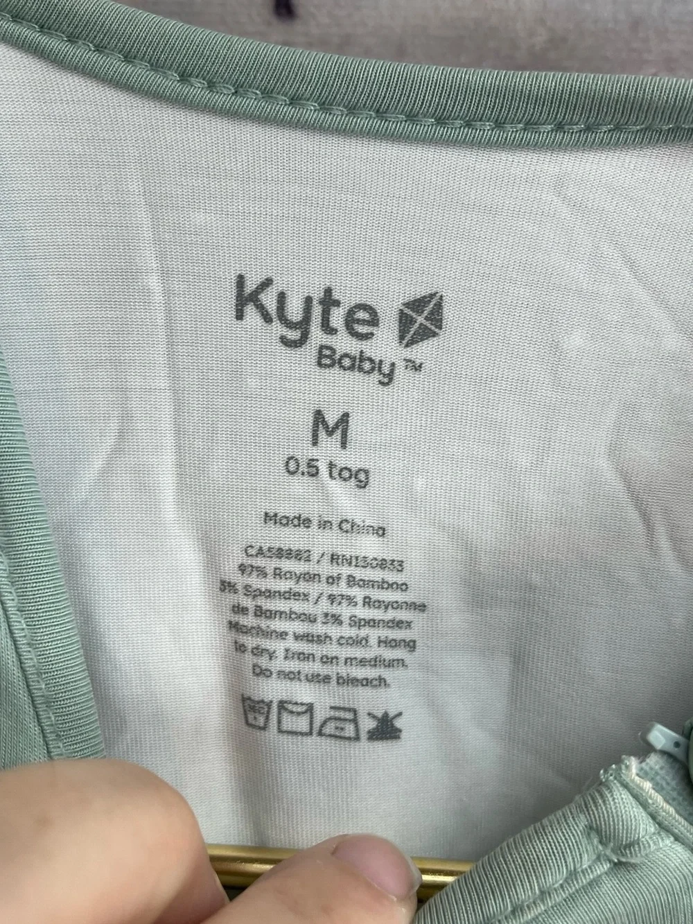 Kyte baby size medium 0.5 tog light green bamboo sleep sack